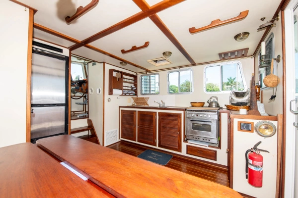2003 Trawler 36
