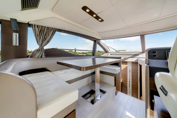 2017 Azimut 50