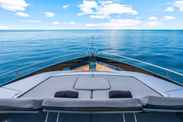 Sunseeker Predator 84 Yacht For Sale