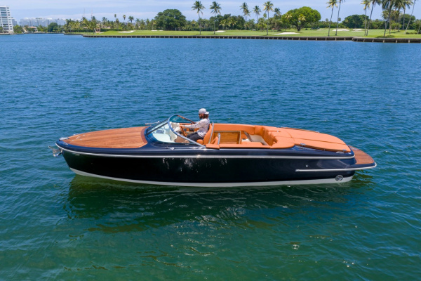 27ft Chris Craft Yacht For Sale