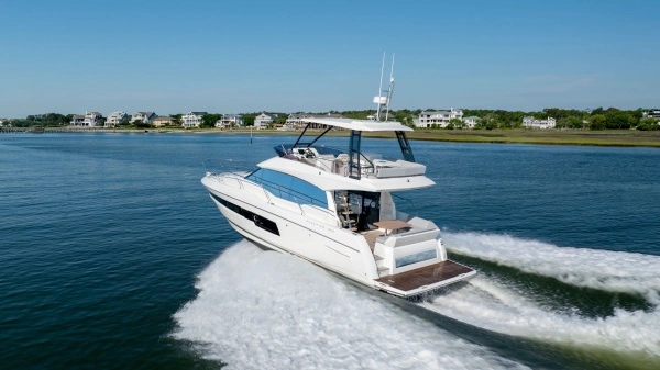 2024 Prestige 46