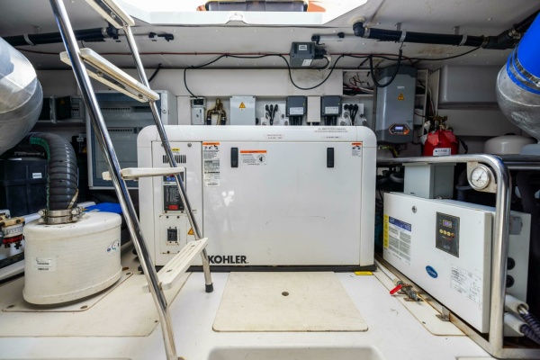 A Sea 64ft Azimut Yacht For Sale