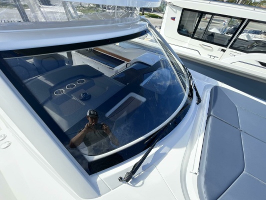 In Stock 2024 Nimbus W9 279 30ft Nimbus Yacht For Sale