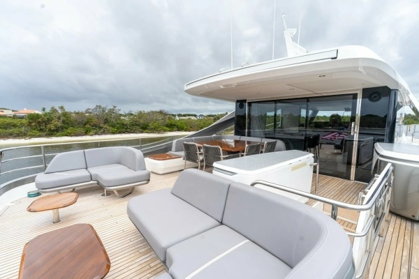 Princess X80 Yacht For Sale