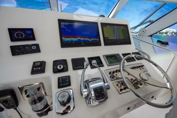 2012 Cabo 40