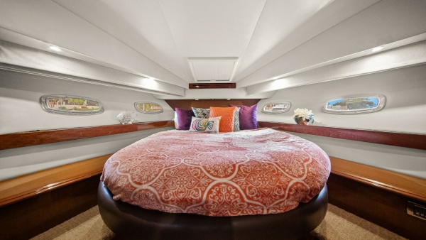 Carver 56 Voyager Sky Lounge  quot Lady Cape quot  56ft Carver Yacht For Sale