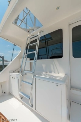 Post 53 Convertible Yacht For Sale