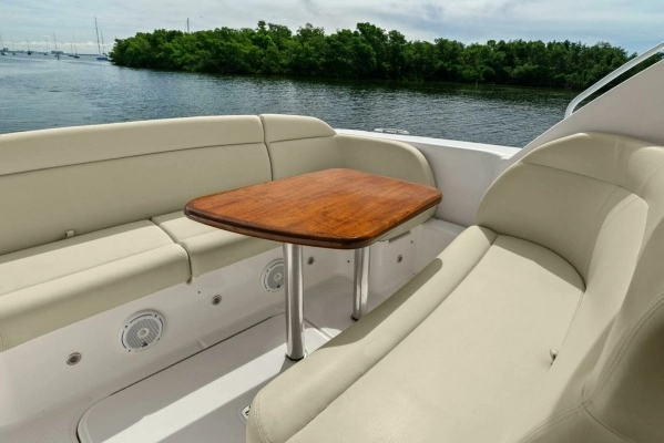 2008 Tiara Yachts 35