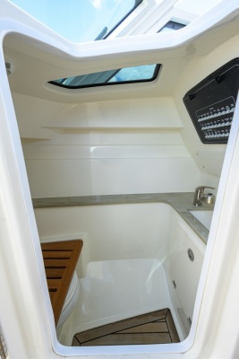 Boston Whaler 32 - Veronica