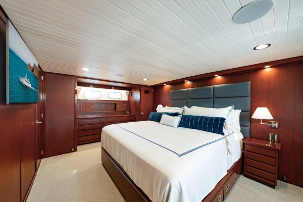Passage 101ft Feadship Yacht For Sale