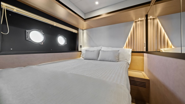 ANDIAMO 58ft Absolute Yacht For Sale