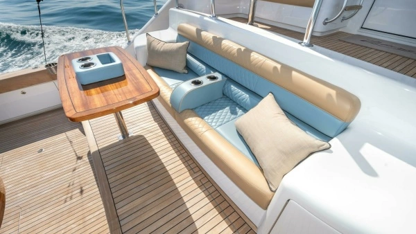Viking 90C Yacht For Sale