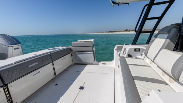Cash Cow 45ft Everglades Yacht For Sale