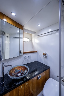 Sunseeker 62 EAGLE II - Head