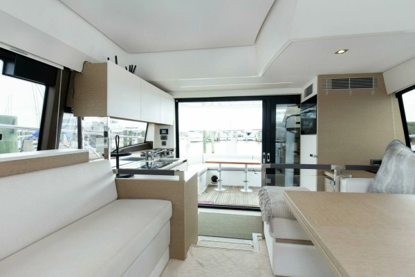 2023 Prestige 46