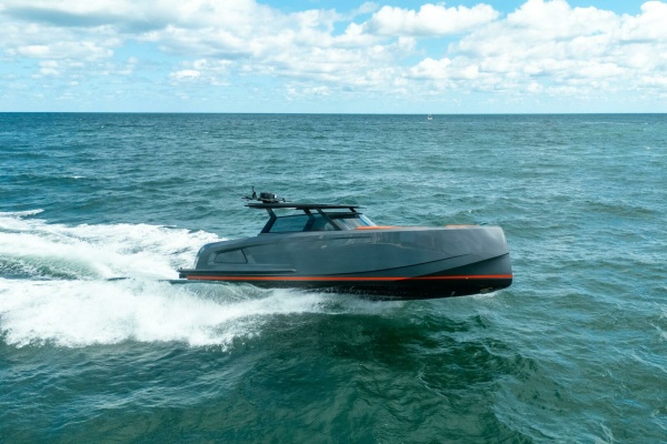 PHARMASEA 45ft Vanquish Yachts Yacht For Sale