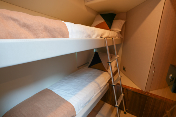 FRINGE BENEFIT VI 54ft Riviera Yacht For Sale
