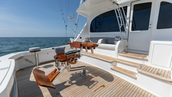 2020 Viking 62