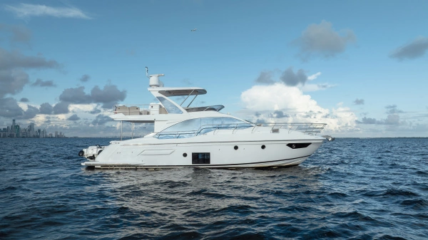 52' Azimut Yachts