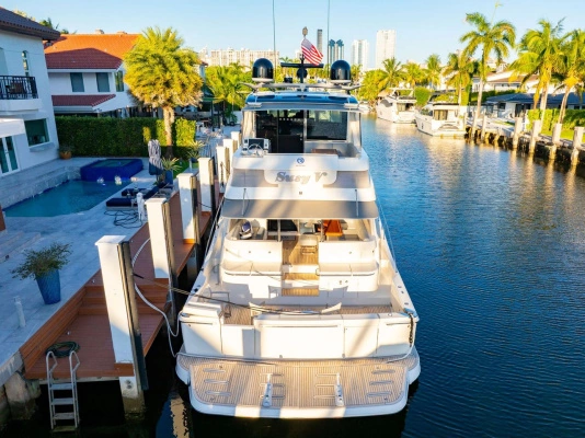 2023 Riviera 64