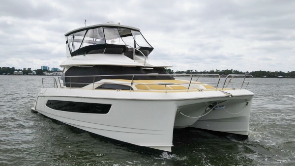2024 Aquila 44 Power Catamaran
