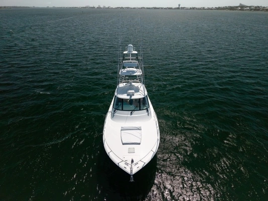 2018 Viking 52