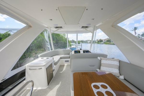 Daybreak 44ft Tiara Yachts Yacht For Sale