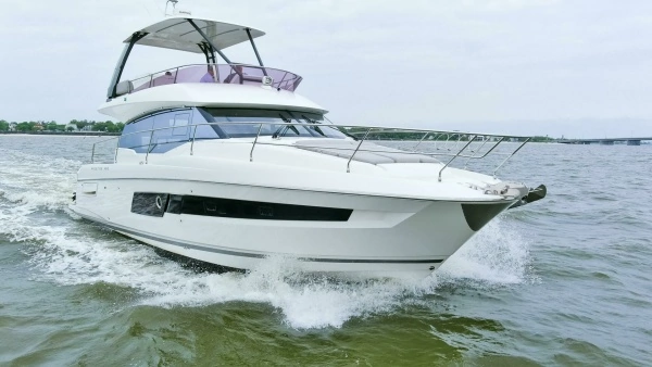 2023 Prestige 46