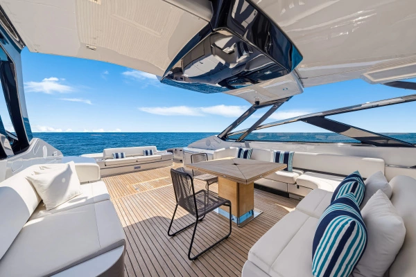 2017 Riva 88
