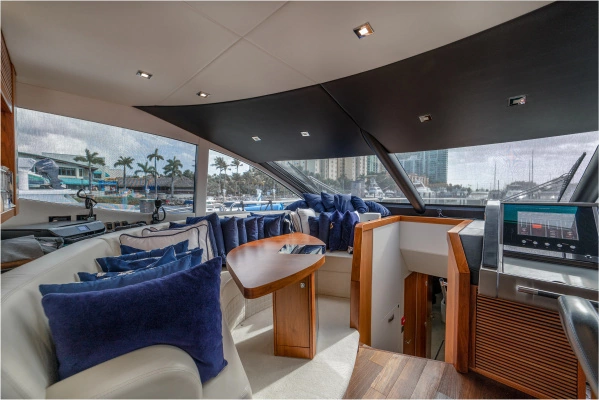 Sunseeker 28 Metre Yacht Yacht For Sale