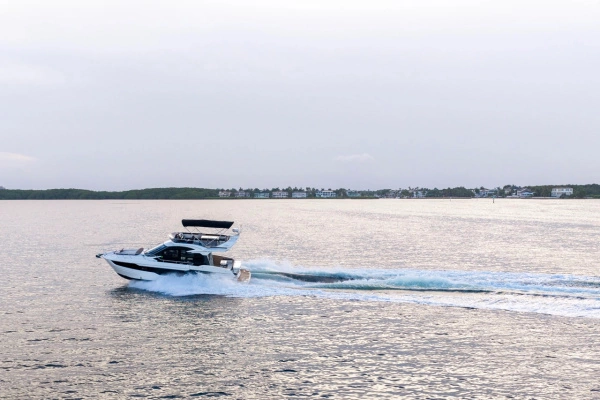 2022 Galeon 40