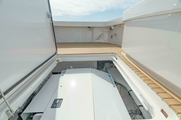 Viking 54 Convertible - SeaKeeper
