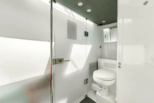 Axopar 37 Suntop Yacht For Sale