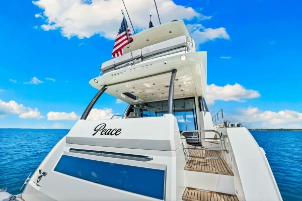 2019 Prestige 63