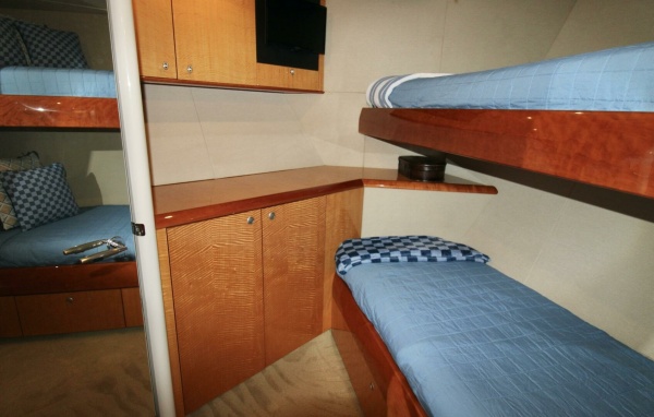 Kathleen 74ft Lazzara Yachts Yacht For Sale