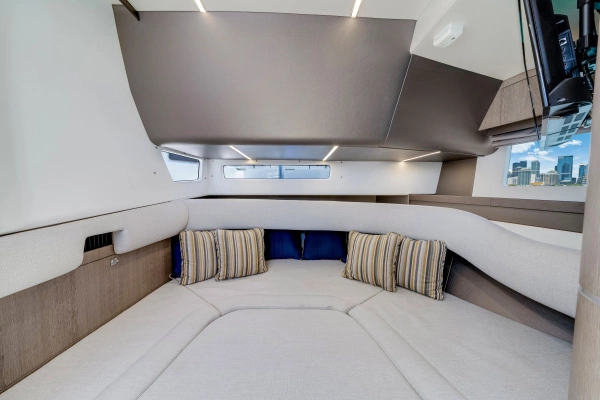 2023 Galeon 37