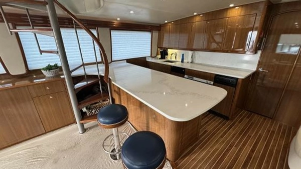 2007 Viking 74