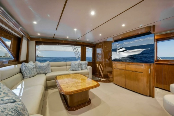 2011 Viking 76