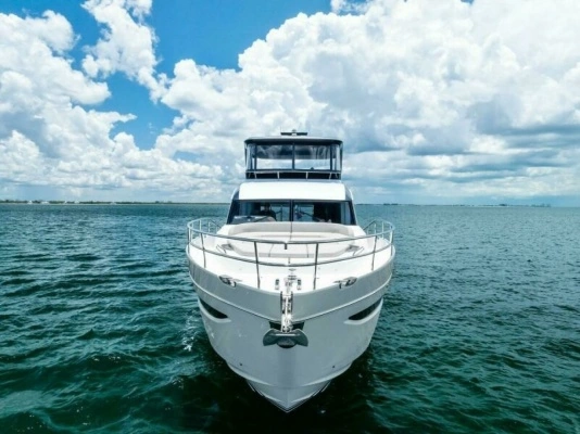 2024 Princess 72
