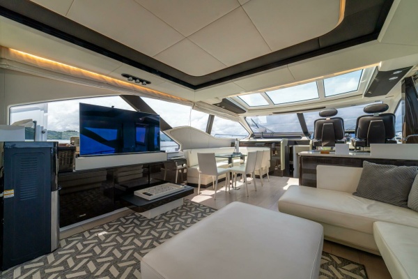 Carpe Diem 77ft Azimut Yacht For Sale