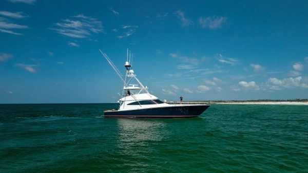 2022 Viking 68