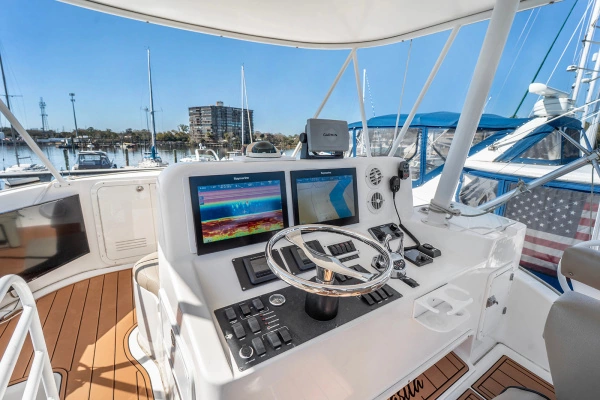 2006 Luhrs 41