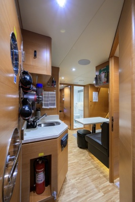 Midnight Moon 85ft Horizon Yacht For Sale
