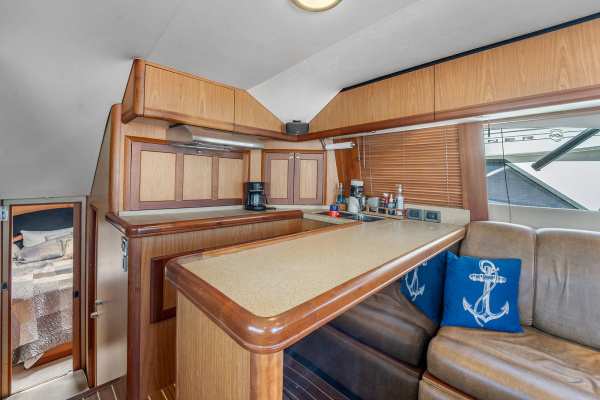 MAMASITA 41ft Luhrs Yacht For Sale