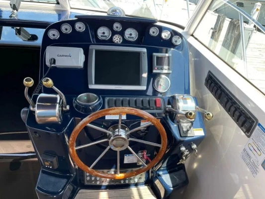 2012 Tiara Yachts 31