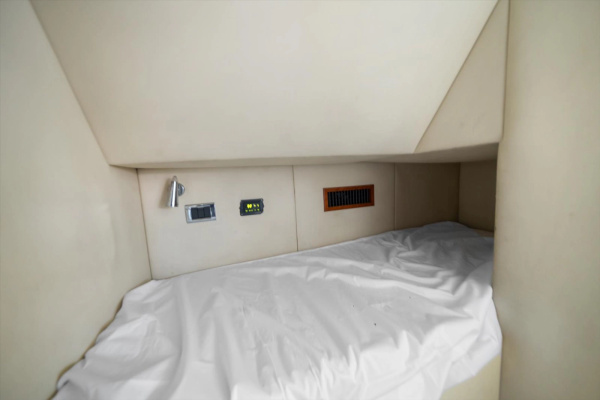 VANGUARD 82ft Sunseeker Yacht For Sale