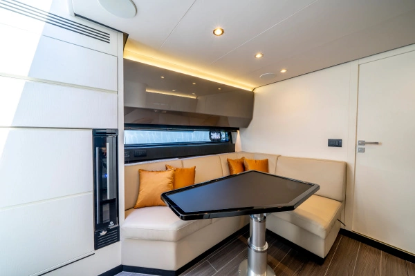 2025 Azimut 48