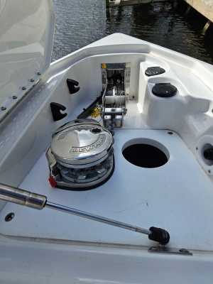 OUTER SPACE 35ft Formula Yacht For Sale
