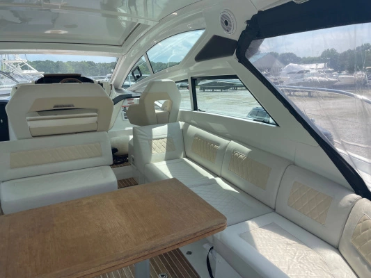 Beneteau Gran Turismo 40 Yacht For Sale