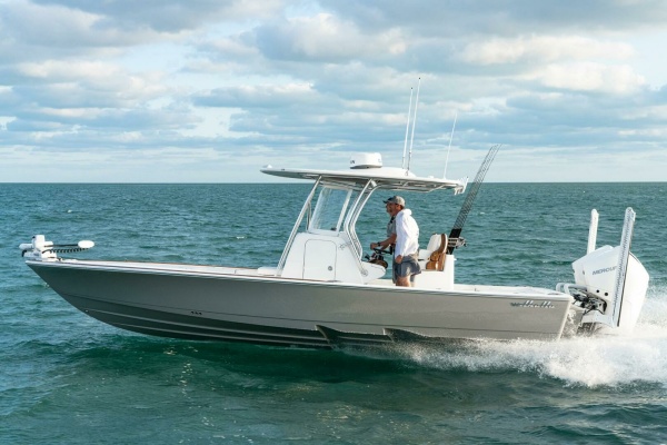 Valhalla V-28 Bay Boat Profile